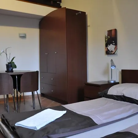 아파트 Orchidea Apartman *